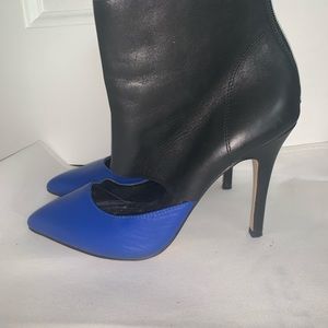 ALDO Blue Black Ankle Bootie Cut Out Pump 9